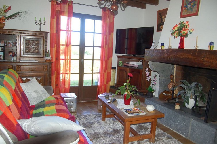 Chambres-Esponde-MJ-sejour-St-Jean-le-Vieux