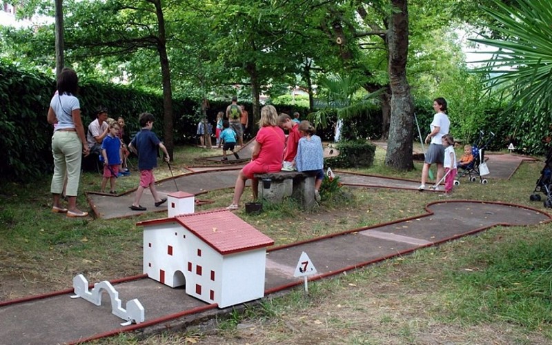 Asc-minigolf-partie