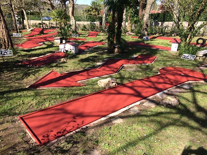 mini_golf_parcours_ascain