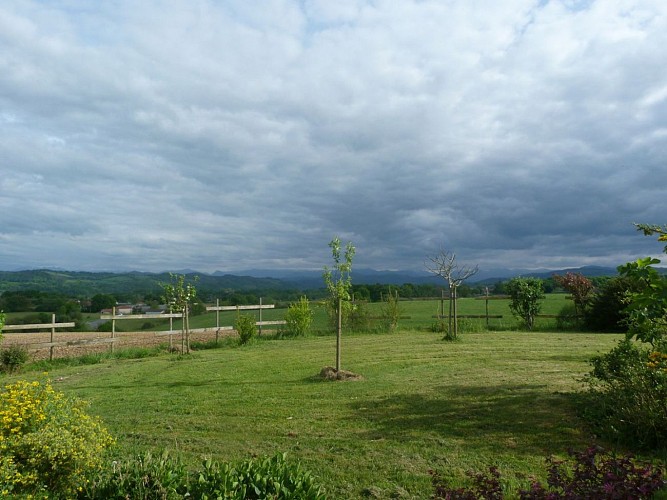 08_Chambres Recayte_vue depuis le jardin