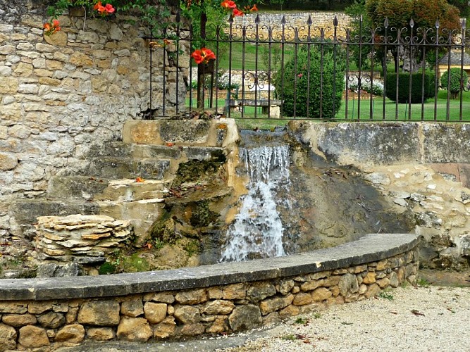 Visite guidée du village de St Vincent de Cosse