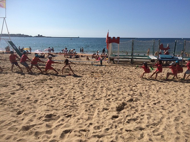 AE0438C9-58C4-45A5-9AFB-1633AA3F560A