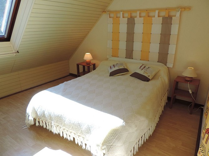 Maison-Lassalette-Chambre-1-ASASP-ARROS-CHIGNARD-JOCELYNE-DI