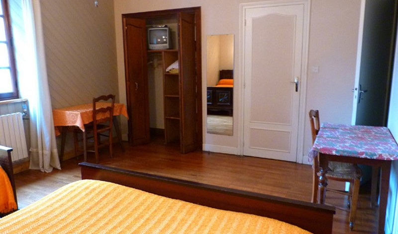 Chalet Marie Jo chambre jaune porte Chéraute Soule