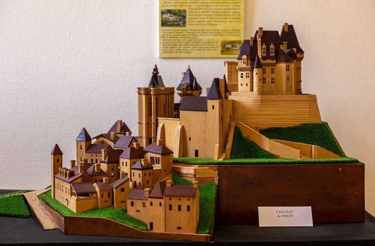 Musée du patrimoine en miniature et de la vie au village