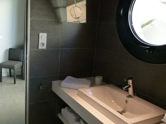 Villamayarko_salledebain2