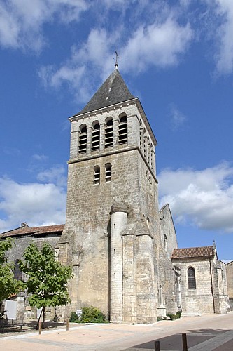 Eglise Saint-Laurent de Mareuil