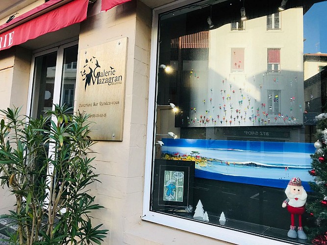 Galerie mazagran - Biarritz - Devanture (4)