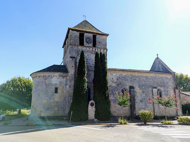 Église Saint-Michel - Saint-Michel-de-Montaigne