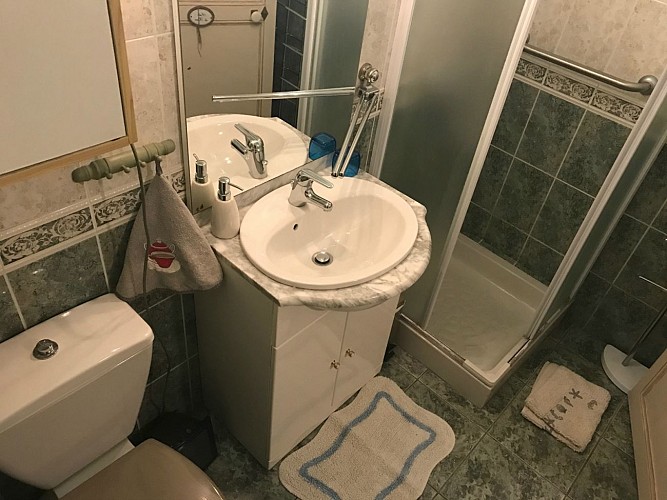 salle d'eau Gite ou suite familiale douche italienne