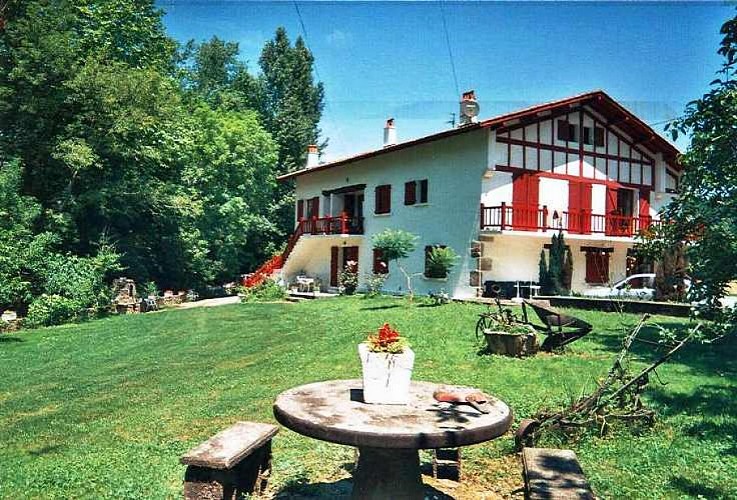 soudre_pierre_maison