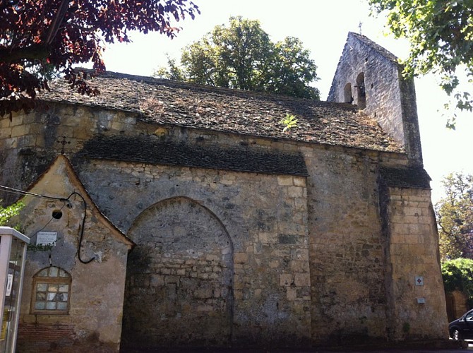 Peyzac Le Moustier - Eglise Saint Robert