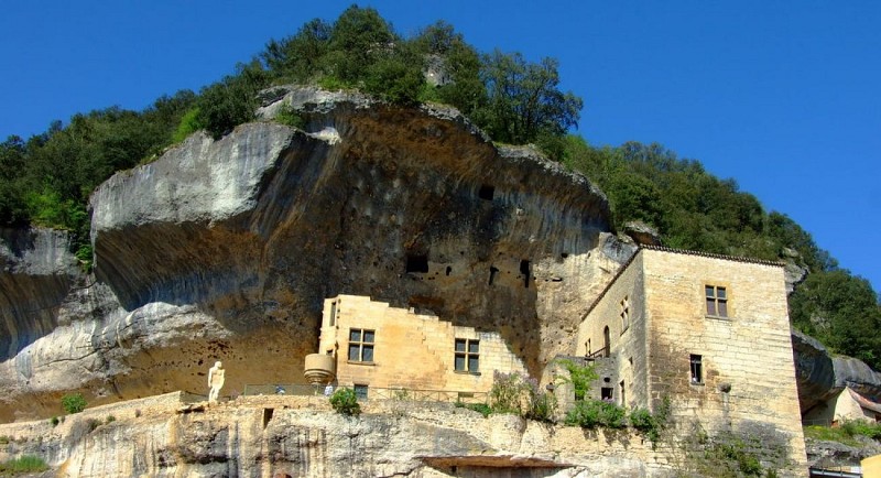 LES EYZIES_VEZERE_(6)