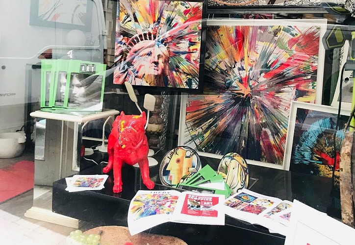 Galerie-Artmany-Biarritz-interieur3