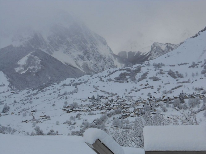 Vue sur Lescun du Plateau de Lhers
