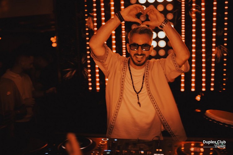 DUPLEX BOITE DE NUIT