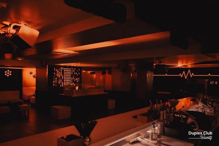 Duplex Club Biarritz ok