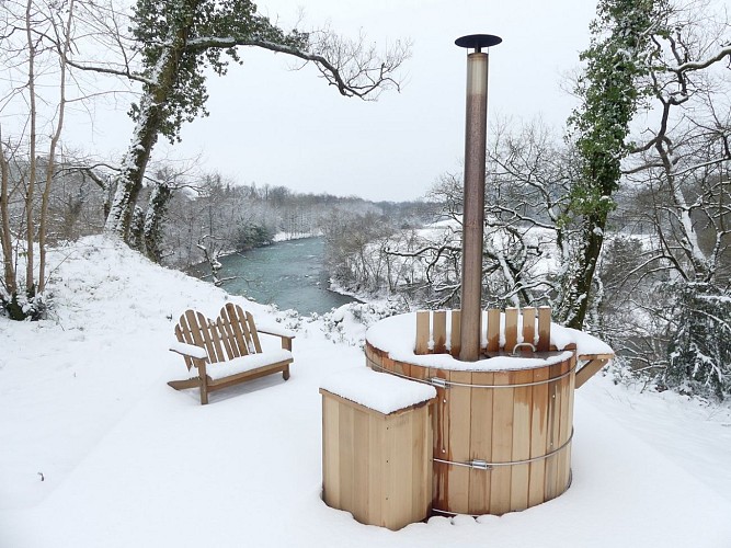 Cabane bain japonais hiver