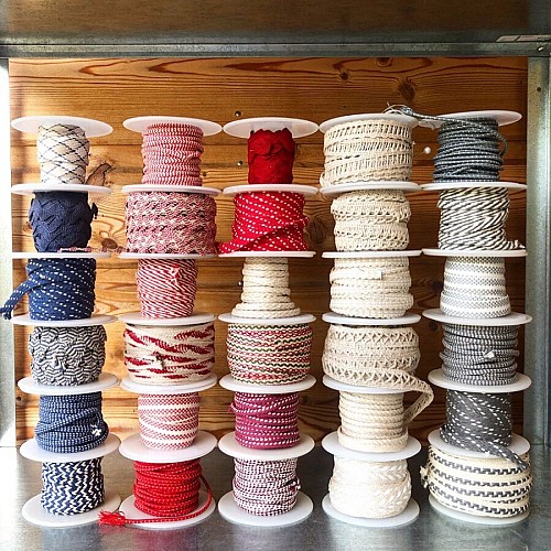 54B19B7C-7F36-4EC7-9FF6-4B0662EB92A4