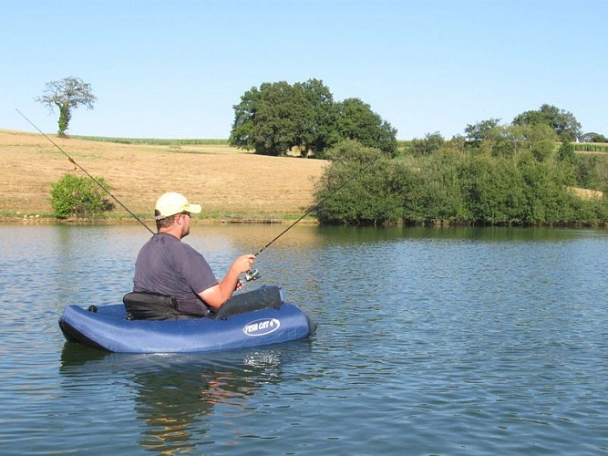 pêche en float tube au lac de Castillon - Copie