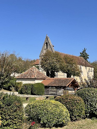 Chapelle Notre Dame Nativité Laveyssière-Eyraud Crempse Maurens