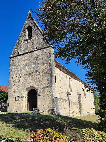 Chapelle Notre Dame Nativité Laveyssière Dordogne