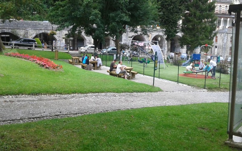 AIRE PIC NIC JARDIN20150815_155428