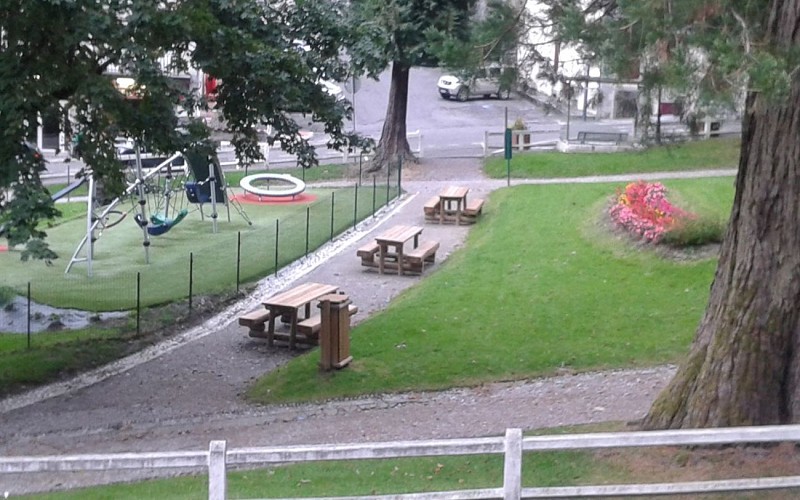 AIRE PIC NIC JARDIN20150919_190946