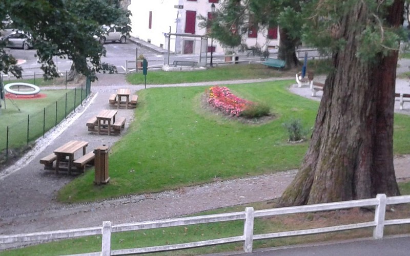 AIRE PIC NIC JARDIN20150919_191003