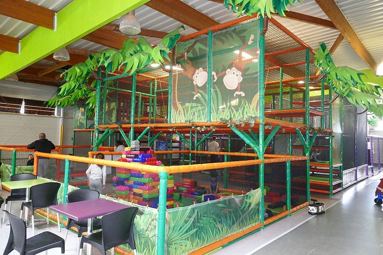 Serres-Castet acrojungle indoor credit SMT (4)