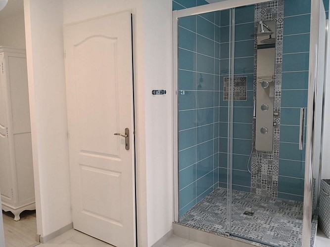 Salle-d-eau-privee-2