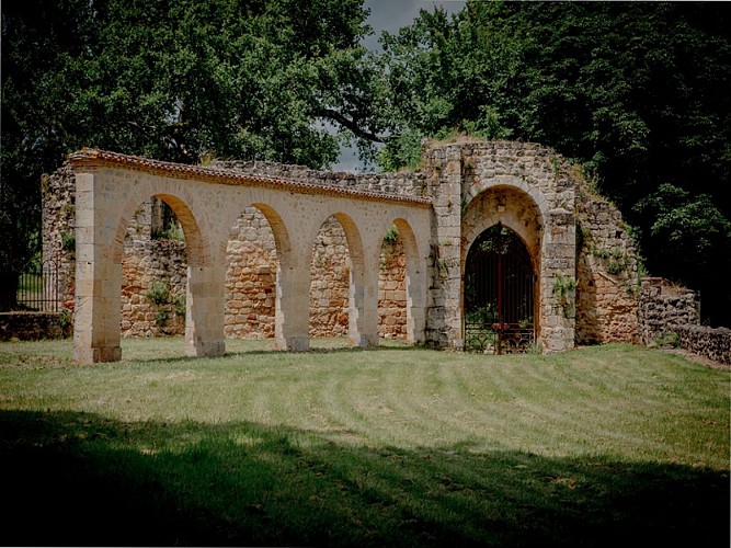 Porte du Castrum de Pommiers