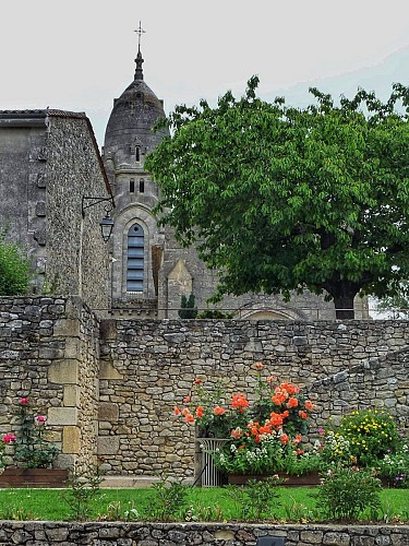 PARC EGLISE PELLEGRUE