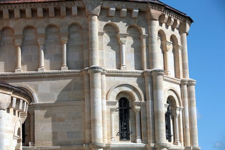 Eglise Saint-Jean d'Etampes de La Brède