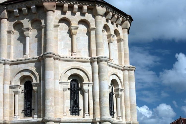 Eglise Saint-Jean d'Etampes de La Brède