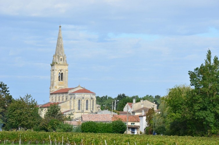 eglise-st-paul-de-blaye-800x600-vignoble---credit-CCB