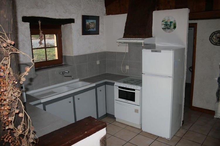 Maison Etcheverry A cuisine - St Jean Le Vieux