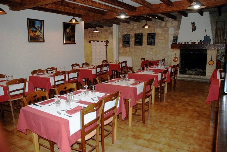 82008886-2452200761711219-208325498906869760-o