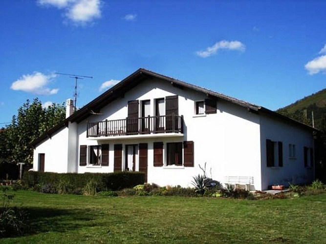 Maison Arbelbide - Uhart Cize