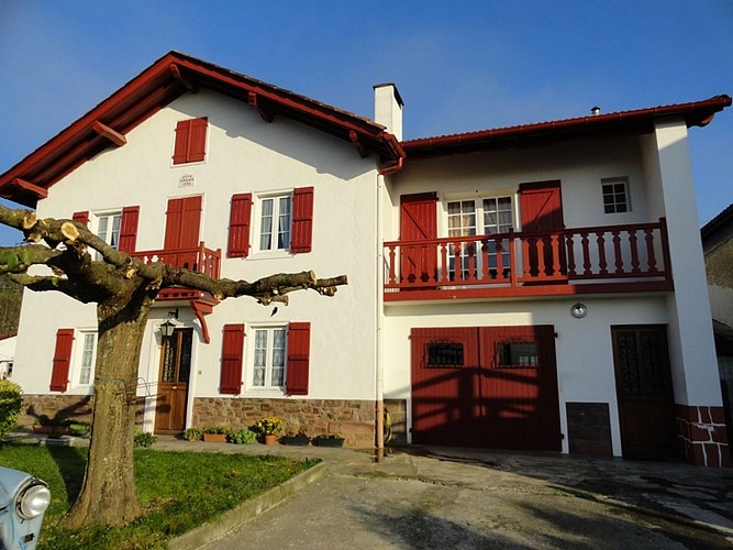 Location Etchepare - Vue maison - St Jean Le Vieux