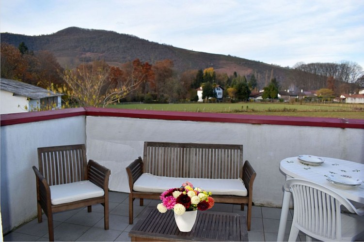 Etchepare - Terrasse -Saint-Jean-Le-vieux