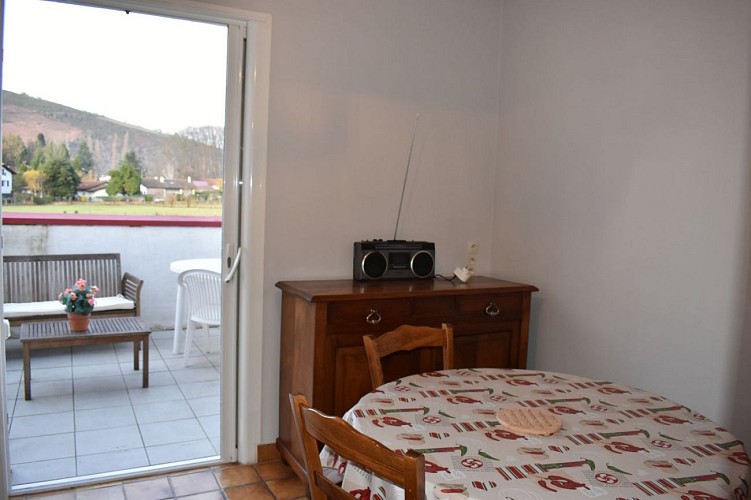 Etchepare - Cuisine bis -Saint-Jean-Le-vieux-