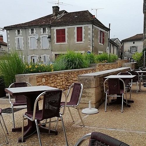 Saint Pierre de Côle ©AubergeLaMarmite (13)