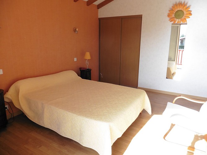 DABBADIE_Villa Noiztenka_chambre_03