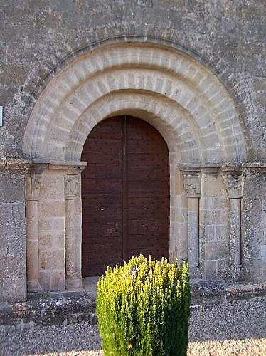 Pondaurat-Eglise-St-Martin-de-Monphelix03