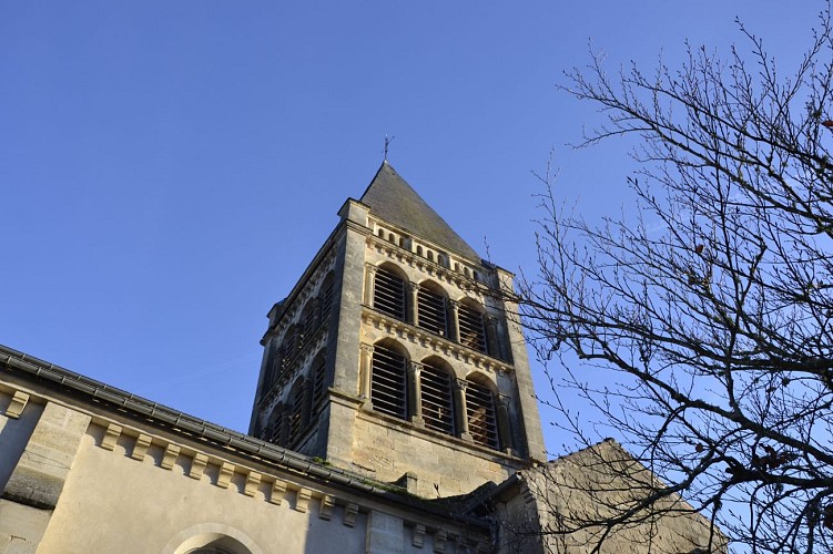 eglise aillas