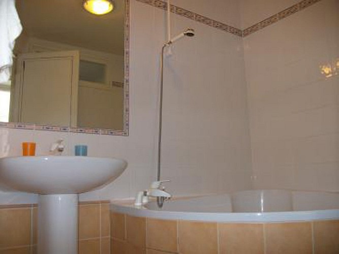 ADAM Muriel 2012-0747