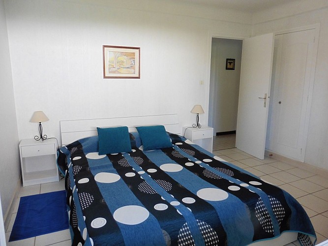 DUBOURG-Jacques-Ciboure-chambre-02 TS