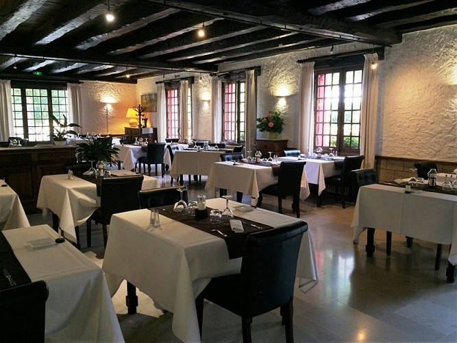 restaurant_la_charmille_antonne