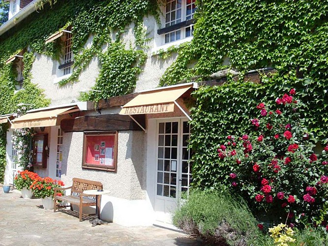 Hôtel-restaurant La Charmille
